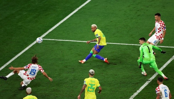 El gol de Neymar fue de la ilusión de todo un país.