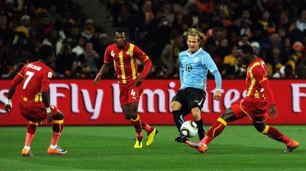 Ghana en el 2010 perdió en cuartos de final ante Uruguay vía lanzamientos penales. | Foto: Getty Images.