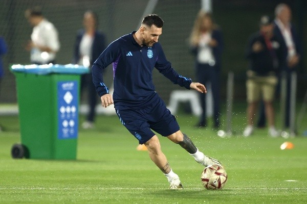 Messi en la última práctica de la selección en Qatar (Getty)