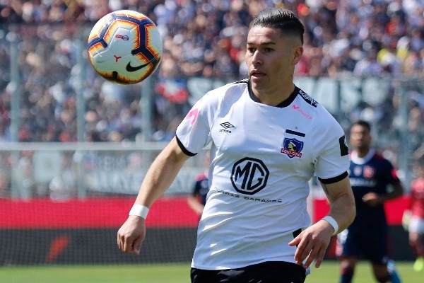 Óscar Opazo parte a Racing y enfrentará a Colo Colo.