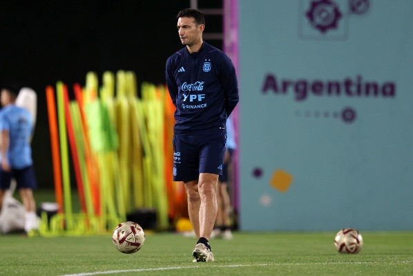 Lionel Scaloni dirigirá este domingo a sus cortos 44 años el partido más importante de su vida. | Foto: Getty Images.