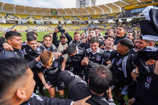 Colo Colo venció por 2-0 a Coquimbo Unido y sacó una ventaja irremontable en la cima del torneo. | Foto: Guillermo Salazar.