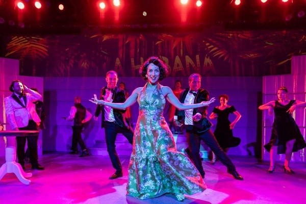 Gloria Estefan impactada por cantante chilena en Broadway.(Foto: Instagram)