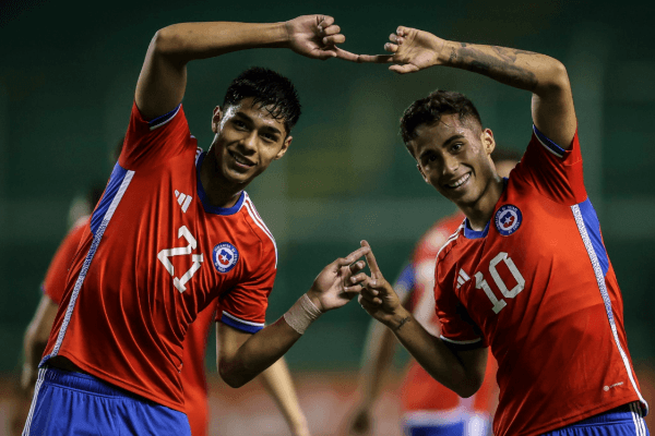 Darío Osorio y Lucas Assadi, dos de los talentos de la Roja Sub 20. (Comunicaciones ANFP).