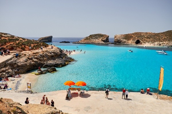 Una playa normal en Malta, el nuevo destino del chileno Jsoé Luis Gamonal. (Foto: archivo)
