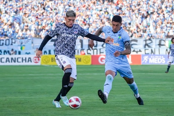 Carlos Palacios gana terreno para ser titular en Colo Colo. Foto: Guille Salazar, RedGol.
