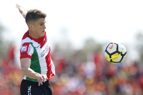 El jugador chileno arribó a Huracán proveniente de Palestino. Foto: Agencia Uno.