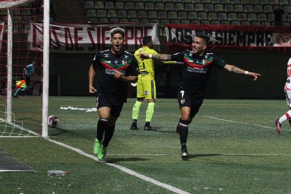 Fernando Cornejo anotó el primer gol de Palestino en la victoria ante Deportes Copiapó. (Agencia Uno).