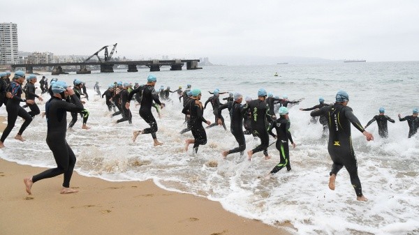 Los deportistas se preparan para el Triatlón de Viña del Mar. | Foto: Gentileza