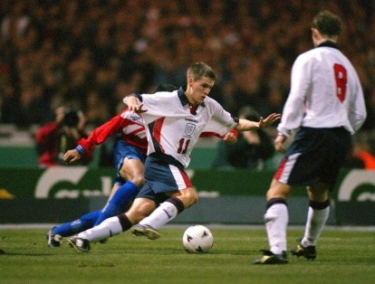 Michael Owen debutó con la camiseta de Inglaterra. The Golden Boy ganaría el Balón de Oro en el 2001. Foto: Archivo.