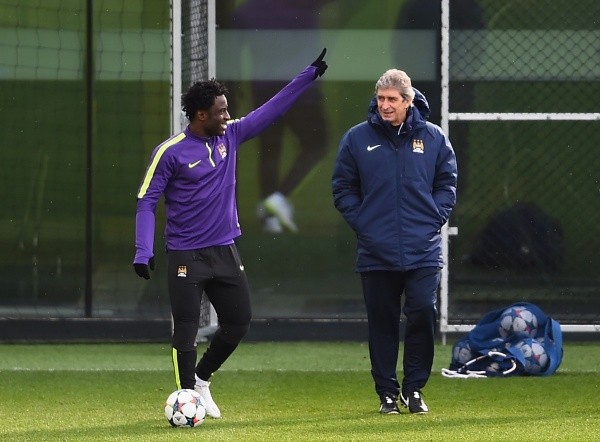 Pellegrini tuvo por un año y medio a Bony en el Manchester City. | Foto: Getty Images.