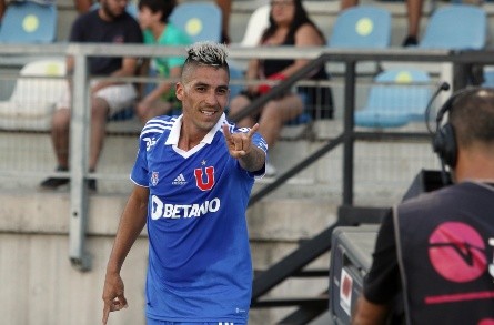Leandro Fernández anotó su primer gol con la camiseta de la Universidad de Chile. Foto: Agencia Uno