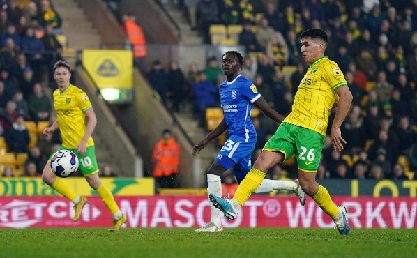 imago is entitled to issue a simple usage license at the time of provision. Personality and trademark rights as well as copyright laws regarding art-works shown must be observed. Commercial use at your own risk.