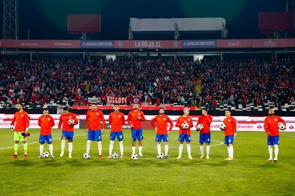 Chile vuelve al estadio Monumental, donde la última vez sumó una dolorosa derrota. Foto: Agencia Uno