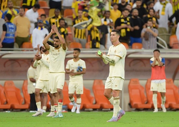 Cristiano y compañía no pudieron celebrar en la liga de Arabia Saudita, y perdieron la punta de la tabla. | Foto: Getty