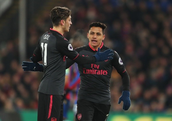 Muchos años compartieron Alexis y Özil en Arsenal (Getty)