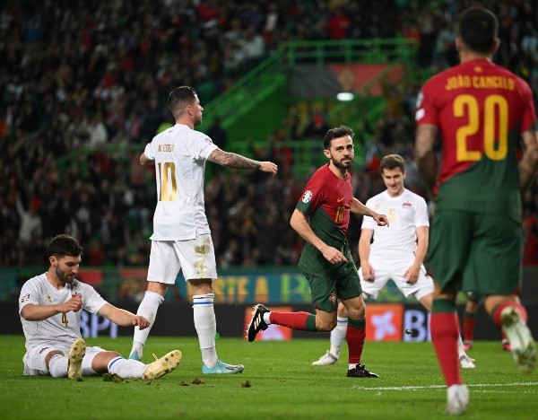 Bernardo Silva también marcó para Portugal. | Foto: Getty