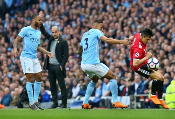Al final Alexis sí partió a Manchester, pero para jugar en el United. | Foto: Getty Images.
