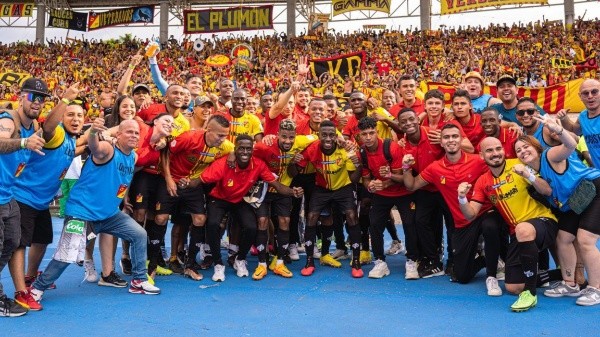 Deportivo Pereira enfrenta a Colo Colo como el último campeón del fútbol colombiano. Foto: Comunicaciones D. Pereira.