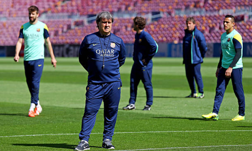 Gerardo Martino en una práctica del Barcelona, club donde dirigió a Alexis Sánchez. (Getty Images).