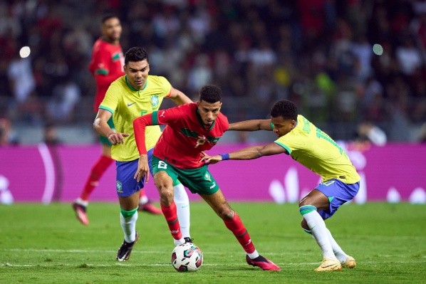 Azzedine Ounahi en acción en el amistoso de Marruecos ante Brasil. (Getty Images).