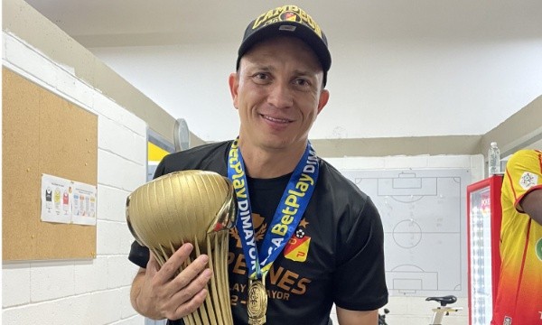 Restrepo llevó a la gloria al humilde Deportivo Pereira