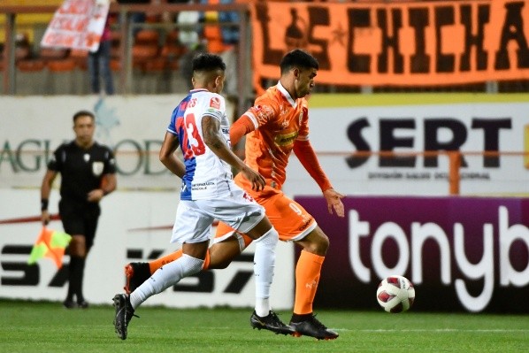David Escalante en acción en la caída de Cobreloa ante Deportes Antofagasta. (Photosport).
