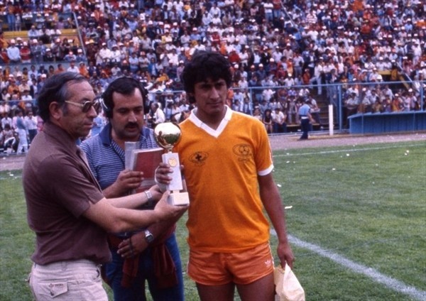 Juan Carlos Letelier viste el uniforme de Cobreloa. Fue campeón en 1982 y 1985 con los loínos. (Archivo).