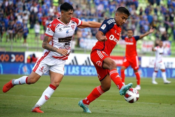 Nicolás Guerra en acción durante el empate sin goles de la U ante Deportes Copiapó. (Photosport).