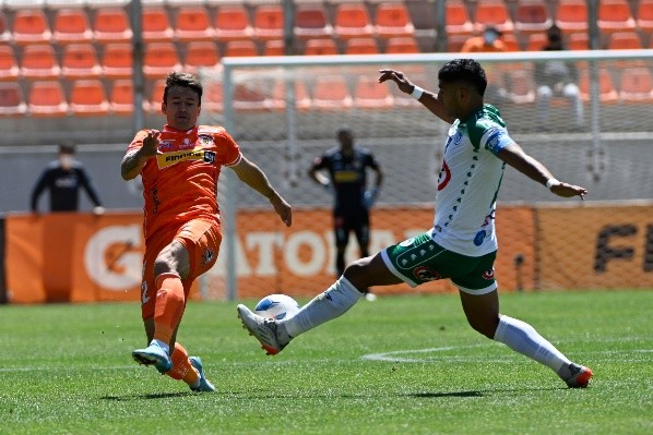 Roberto Gutiérrez fue parte del plantel de Cobreloa en el 2022. | Foto: Photosport.