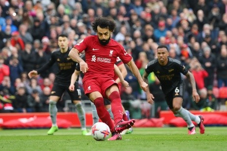Mohamed Salah erró un penal a los 54&#039; minutos de juego. Foto: Getty Images.