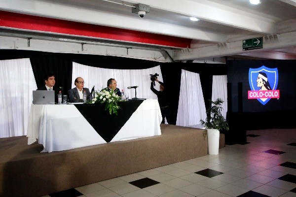 Esta mañana se realizó la junta de accionistas 2023 de Blanco y Negro. | Foto: Photosport.