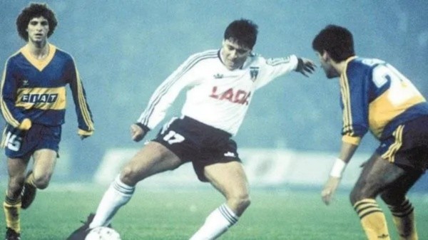 Yáñez jugando contra Boca en el Monumental (Archivo)