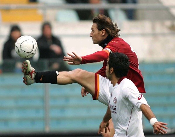 Francesco Totti, otro rival ilustre de Jorge Vargas en el Livorno. (Getty Images).