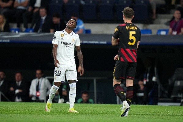 Vini Jr. anotó un golazo para el Real Madrid, pero la llave quedó abierta. | Foto: Getty